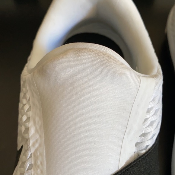 Nike Women’s Slip-on Trainers Sz 9 - Picture 3 of 11